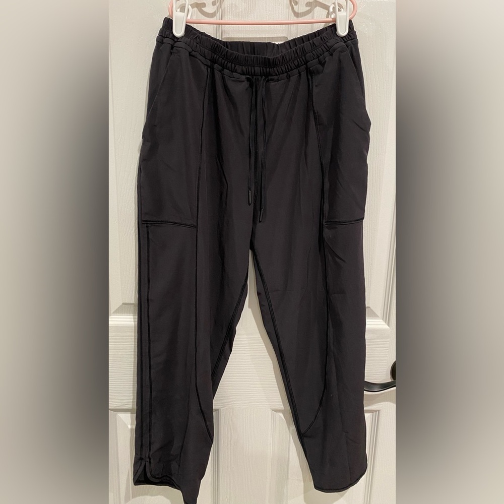 lululemon Black Final Play Crop Drawstring Women's Activewear Pants Size 6